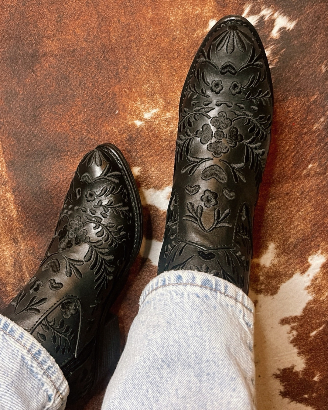 Embroidered Mexican Boots, Mexican Boots, Boots for women, Leather Boots, botas bordadas, botas mexicanas, botines